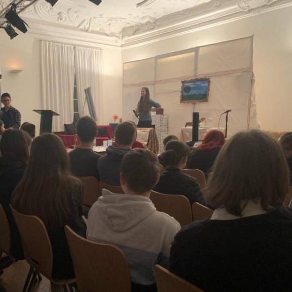 Erster Poetry-Slam am St.-Ursula-Gymnasium