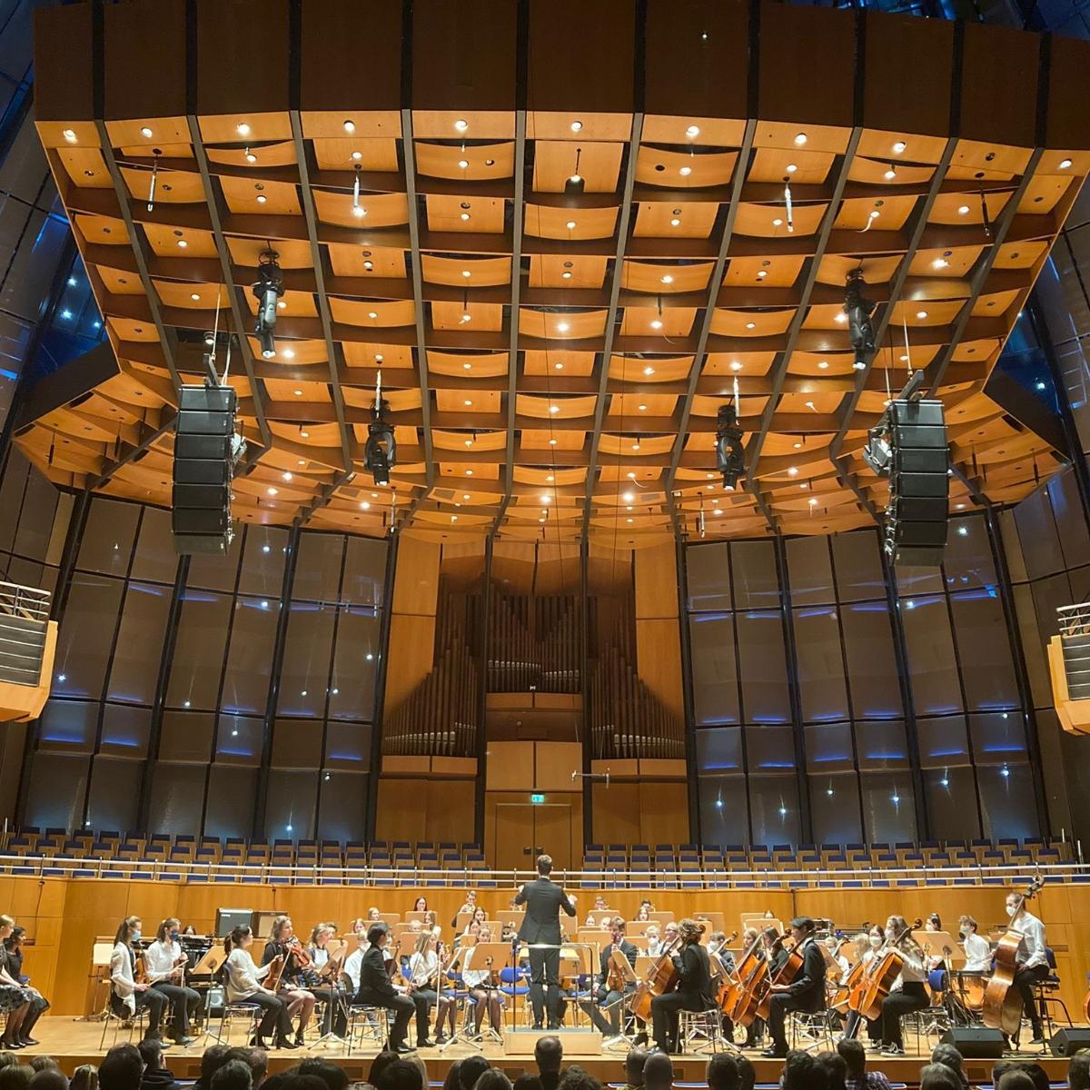 HELP – Benefiz-Konzert in der Tonhalle