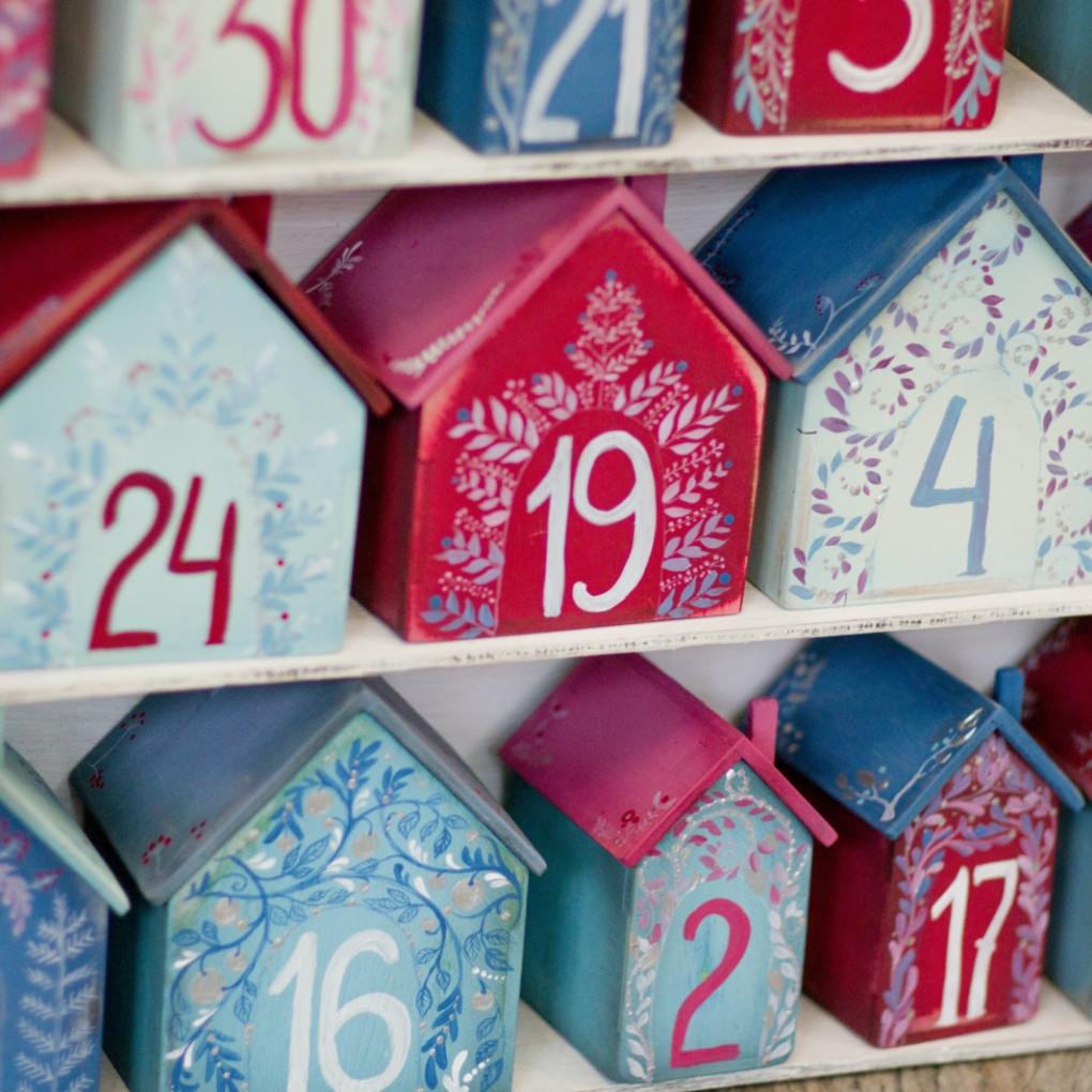 Unser Adventskalender 2021 (c) Elena Mozhvilo/unsplash.com Unser Adventskalender 2021