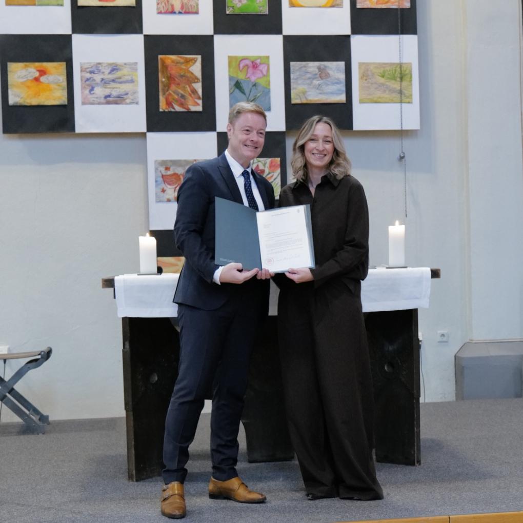 Neues Kapitel an unserem St.-Ursula-Gymnasium: Claudia Schlösser offiziell als neue Schulleiterin ernannt