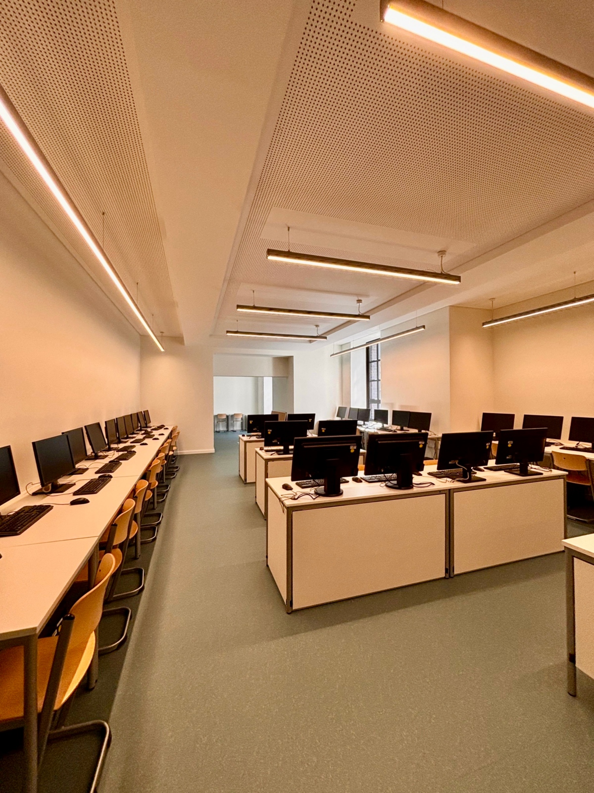 Blick in den Informatikraum
